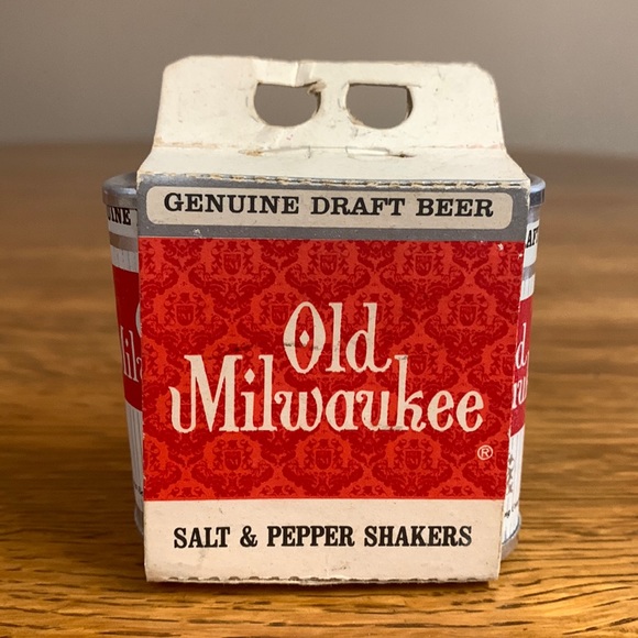 Other Vintage Old Milwaukee Salt Pepper Shakers In Original Packaging